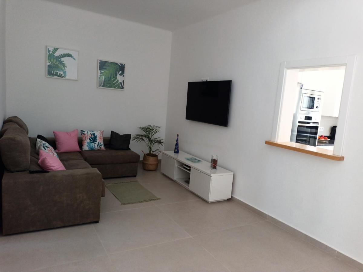 Apartamentos Falcon Tinajo Esterno foto